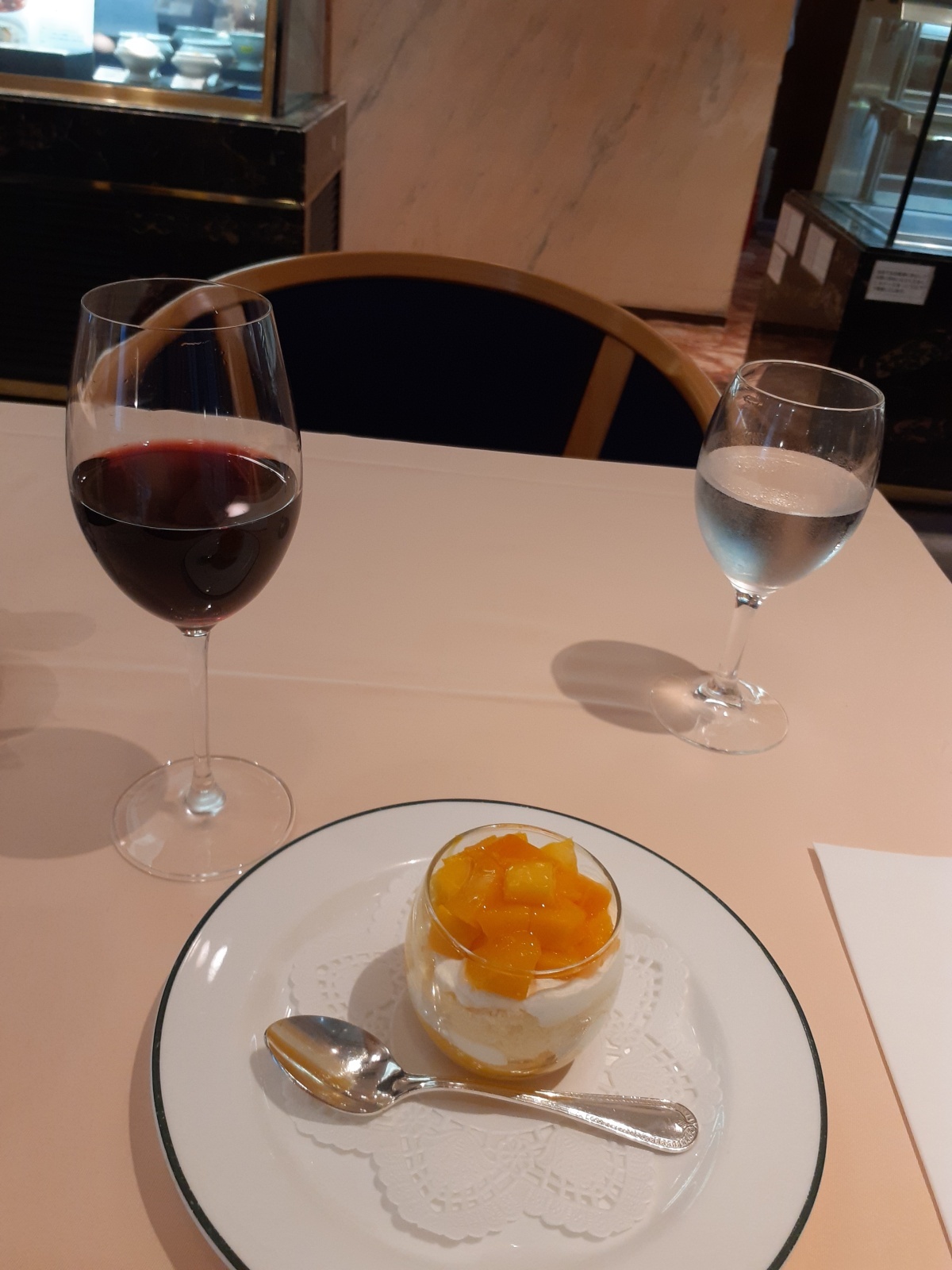 ワイン & スイーツ